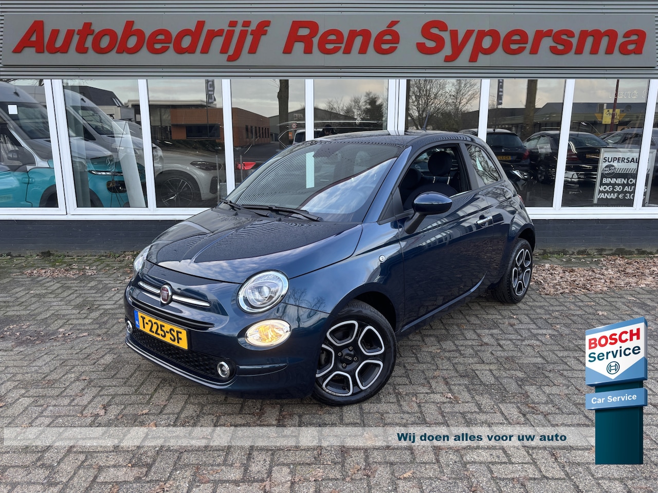 Fiat 500 - 1.0 Hybrid Club | Bluetooth | Cruise | Parkeer Sensoren | Zwarte Hemel - AutoWereld.nl