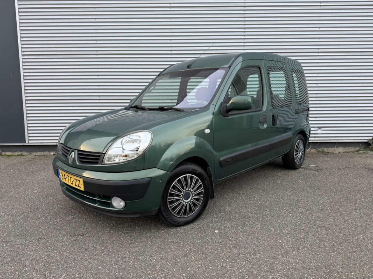 Renault Kangoo - 1.6-16V Privilège NAP Automaat trekhaak Airco CDV PDC Goed OH - AutoWereld.nl