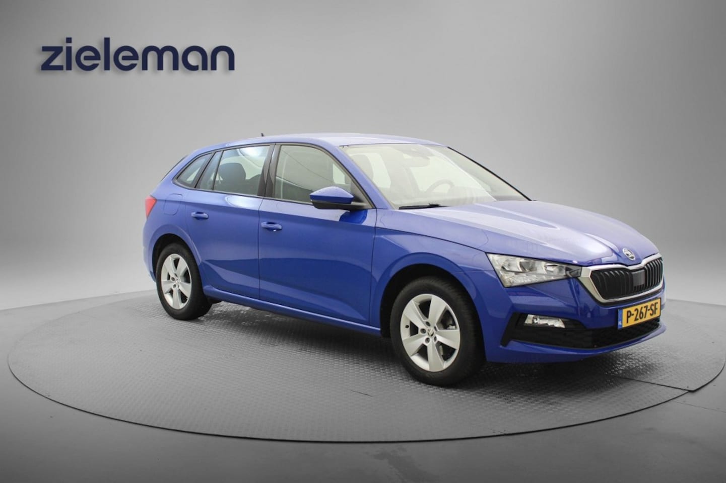Skoda Scala - 1.0 TSI Ambition Automaat - Carplay, Navi, Camera, Cruise - AutoWereld.nl