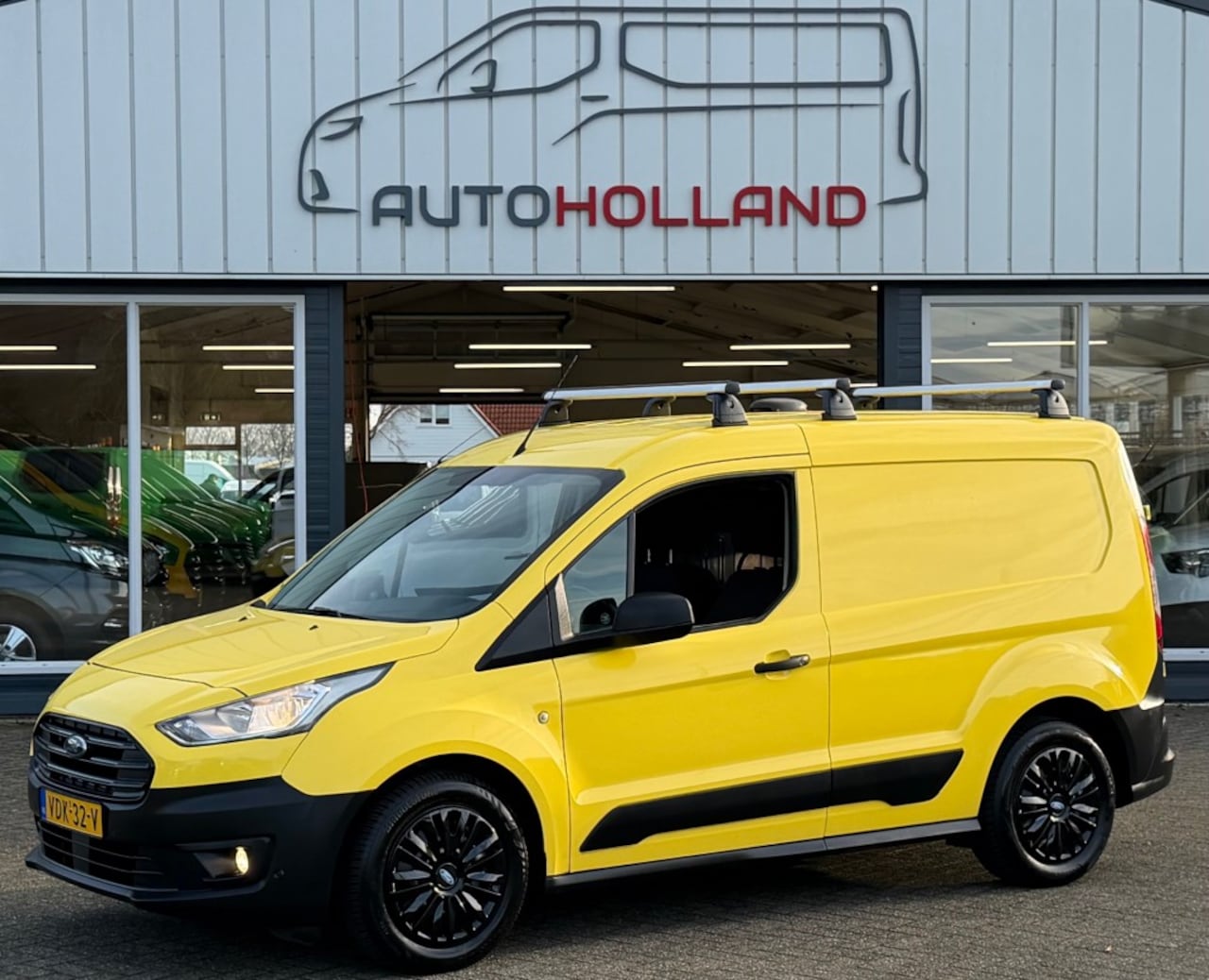 Ford Transit Connect - 1.5 TDCI 74KW 100PK EURO 6 AIRCO/ CRUISE CONTROL/ TREKHAAK/ PARKEERSENSOREN/ 100% DEALERON - AutoWereld.nl