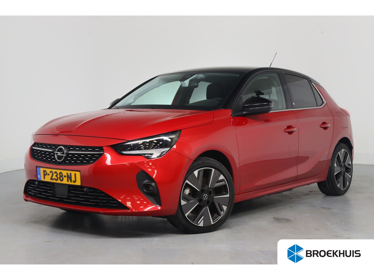 Opel Corsa-e - Elegance 50 kWh | Camera | Climate Control | 17" Velgen | LED | Keyless | Cruise Control | - AutoWereld.nl