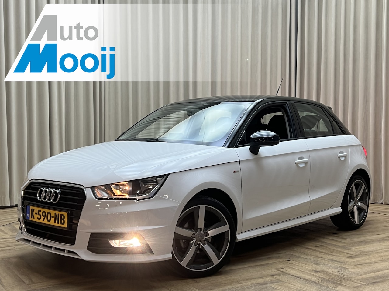 Audi A1 Sportback - 1.2 TFSI Attraction S-Line / LED / 17" LMV / Cruise / Bluetooth / Two Tone Lak / 4-cilinde - AutoWereld.nl