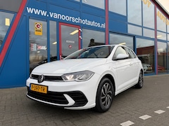 Volkswagen Polo - 1.0TSI 95pk Navi Carplay Led 5-Deurs Airco bj2022
