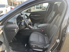 Mazda CX-30 - 2.0 e-SkyActiv-X M Hybrid Sportive | Trekhaak | Bose-premium | Camera |