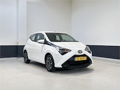 Toyota Aygo - 1.0 VVT-i x-play | Apple Carplay| Android Auto |Navigatie | Camera| NL | 1 Eig |