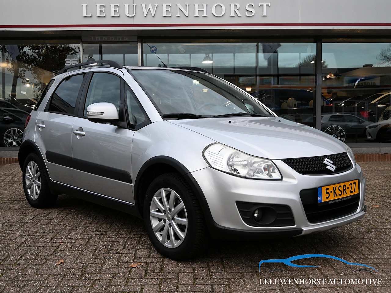 Suzuki SX4 - 1.6 Executive 1.6 Executive, climate, cruise, navigatie, lichtmetalen velgen NL-auto - AutoWereld.nl