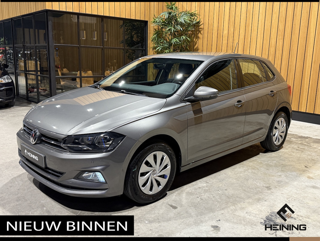 Volkswagen Polo - 1.0 TSI Comfortline 96 PK. Adaptive-cruise. NAVI. Apple-carplay. Met NAP - AutoWereld.nl