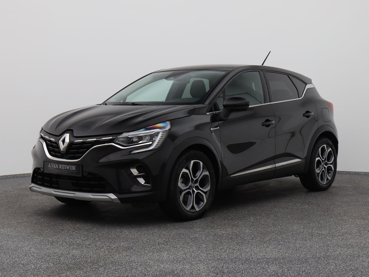 Renault Captur - 1.6 E-Tech Plug-in Hybrid 160 Intens | CAMERA | KEYLESS - AutoWereld.nl