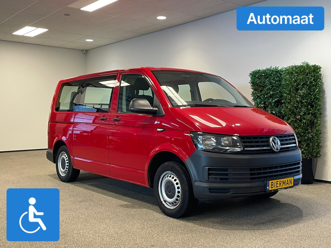 Volkswagen Transporter - L1H1 Rolstoelbus Automaat - AutoWereld.nl