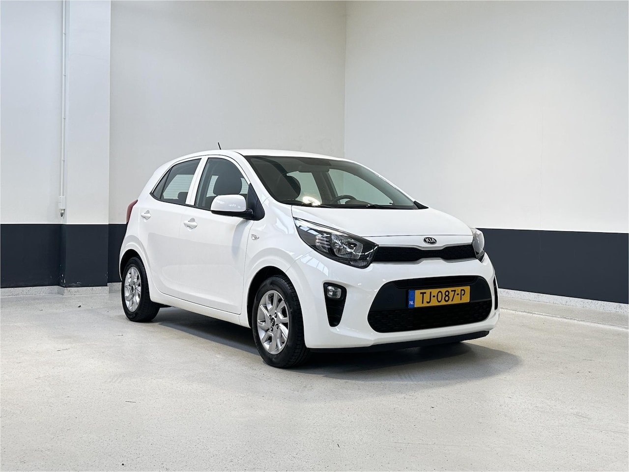 Kia Picanto - 1.0 CVVT EconomyPlusLine |Bluetooth | Airco | NL | LM velgen | - AutoWereld.nl