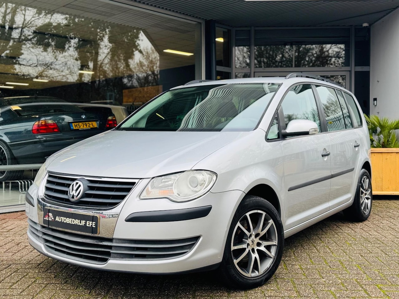 Volkswagen Touran - 1.6 Optive 1.6 Optive - AutoWereld.nl