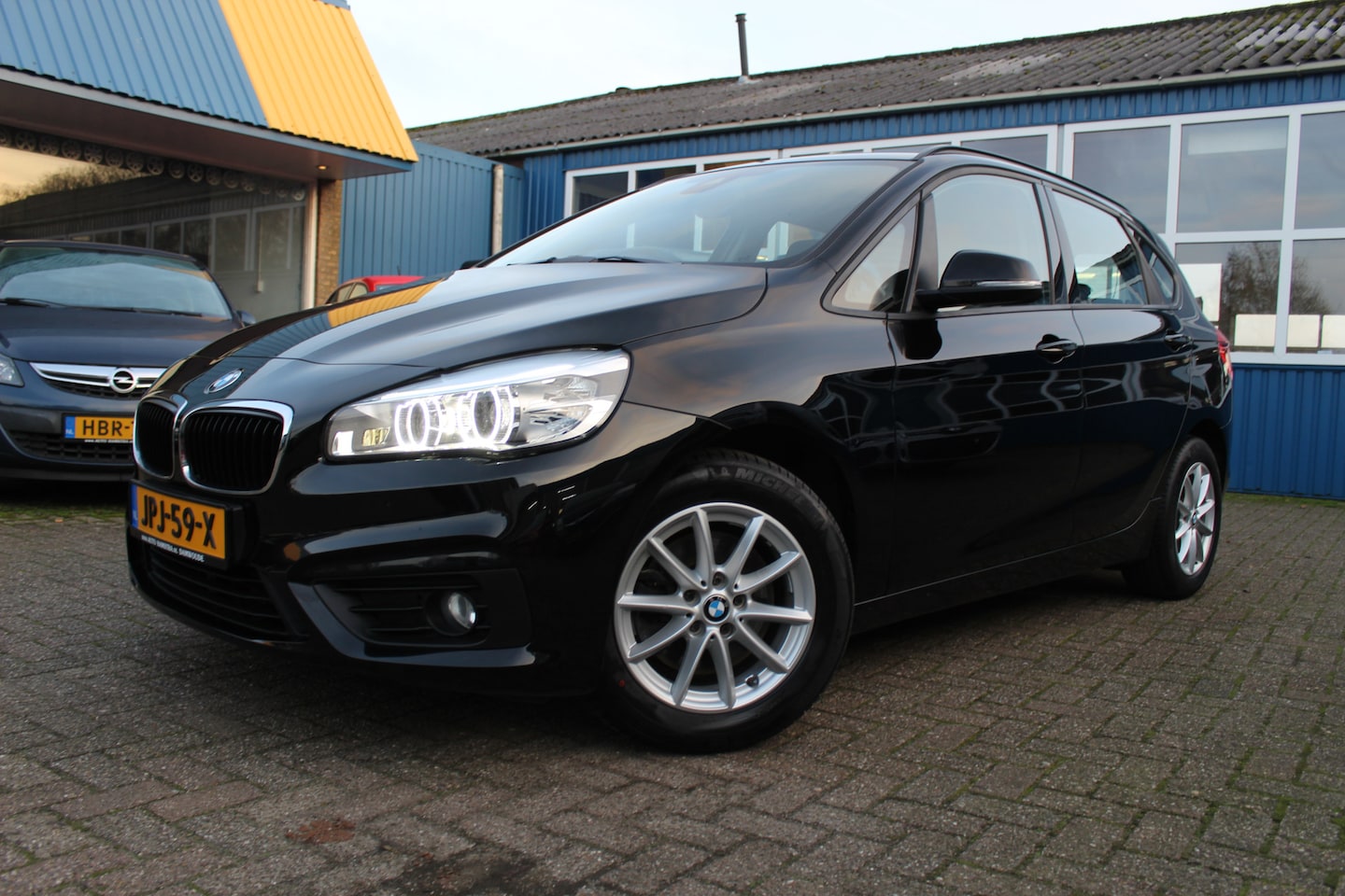 BMW 2-serie Active Tourer - 218i "Executive" Xenon - Cruise - Automaat !!! 136 Pk - AutoWereld.nl
