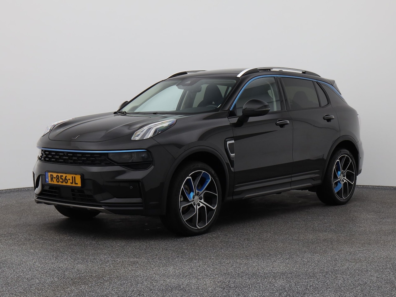 Lynk & Co 01 - 1.5 Plug-in Hybrid | 360° | NLD AUTO - AutoWereld.nl