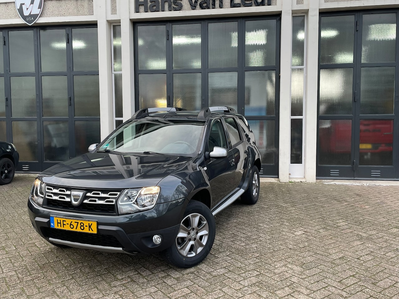 Dacia Duster - 1.2 TCe 4x2 Lauréate - AutoWereld.nl