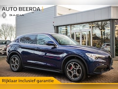 Alfa Romeo Stelvio - 2.0T 200pk Super AWD I 19" I Carplay I Elektr. stoelen I Camera I Elektr. Achterklep