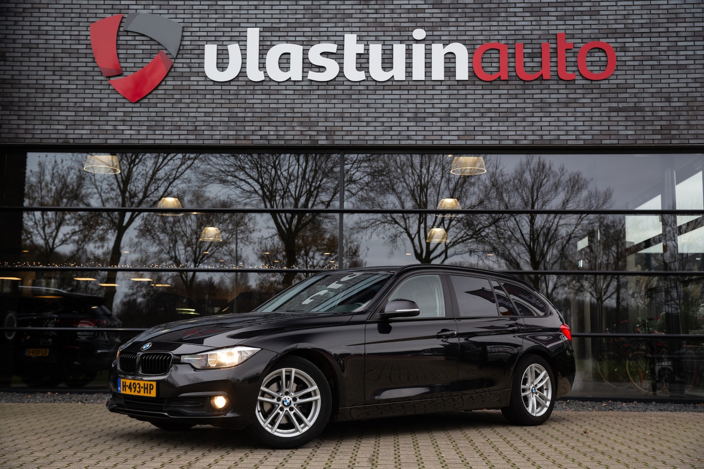BMW 3-serie Touring - 318d Centennial Executive 318d Centennial Executive , Trekhaak, - AutoWereld.nl