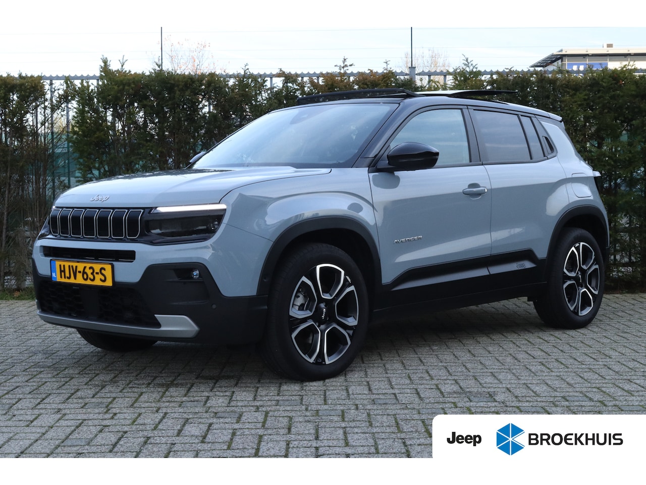 Jeep Avenger - 1.2 e-Hybrid Summit | FULL OPTION | Schuifdak | JBL Audio | LEDER | Massage | Keyless | St - AutoWereld.nl