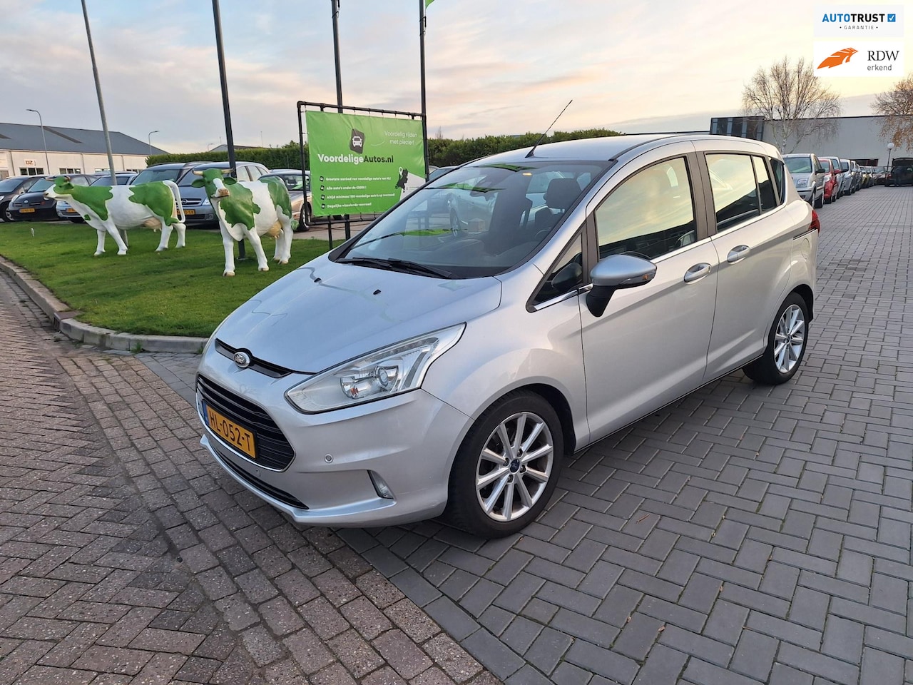 Ford B-Max - 1.0 EcoBoost Titanium / Zeer netjes / APK dec 2026 - AutoWereld.nl