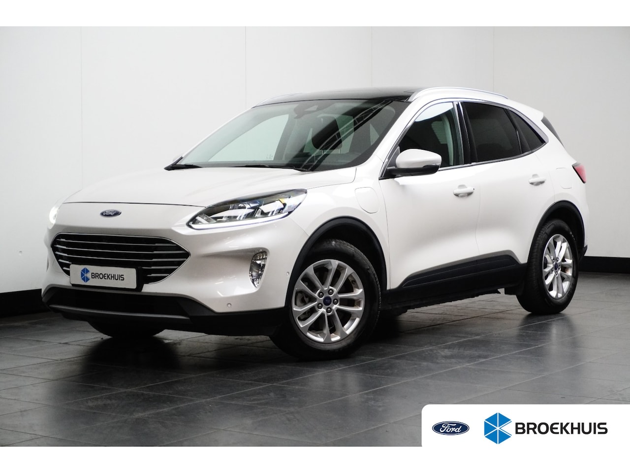 Ford Kuga - 2.5 PHEV Titanium | Pano-dak | Adapt. cruise | Parelmoer Metallic lak! | 100% Dealer Onder - AutoWereld.nl