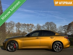 Alfa Romeo Giulia - 2.0t Q4, My22, Giallo Ocra Harman Kardon, Uniek