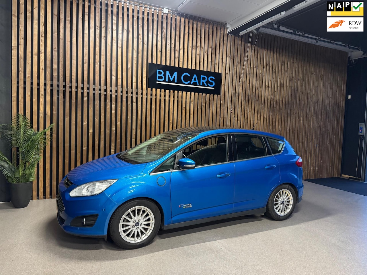Ford C-Max - 2.0 Plug-in Hybrid Titanium Plus Panodak,Camera - AutoWereld.nl