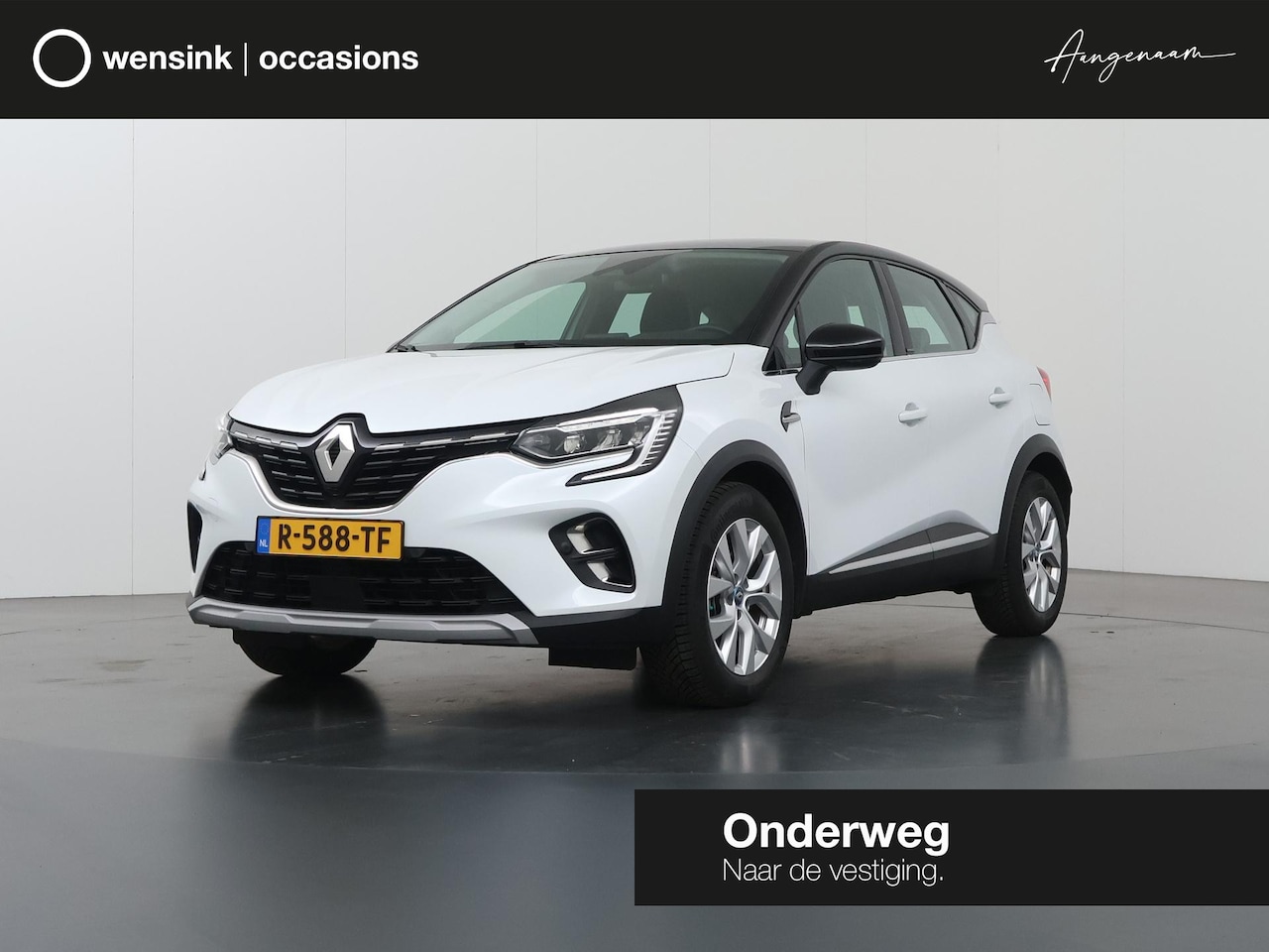 Renault Captur - 1.6 E-Tech Plug-in Hybrid 160 Intens | Trekhaak | Navigatie | Parkeercamera | Climate Cont - AutoWereld.nl