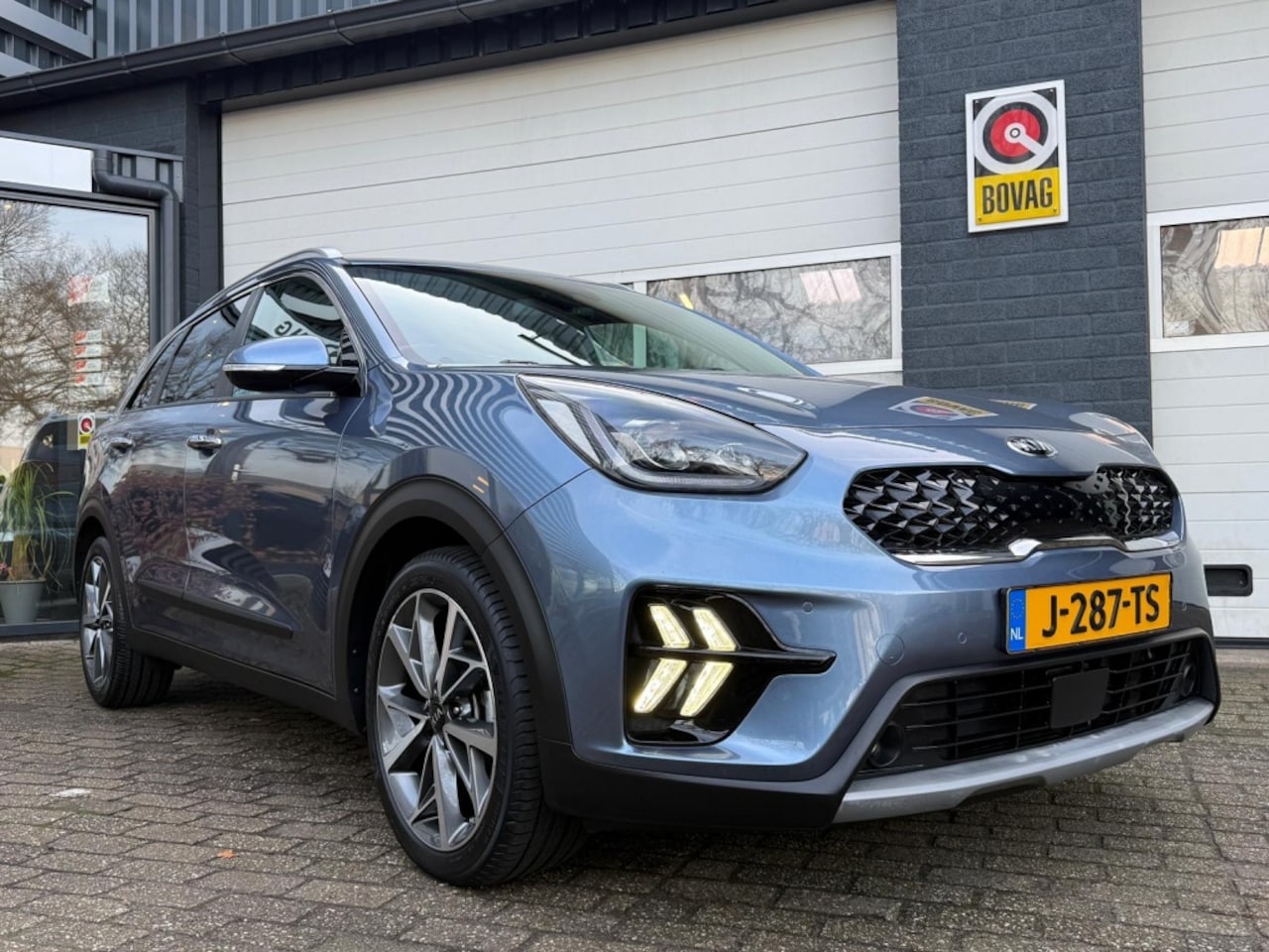 Kia Niro - 1.6 GDi Hybrid ExecutiveLine VOL!! Leer/dakje/jbl/ - AutoWereld.nl