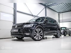Volkswagen Tiguan - 2.0 TSI 4Motion Highline Business R 230 pk | HUD | Panorama | Virtual cockpit | Trekhaak |