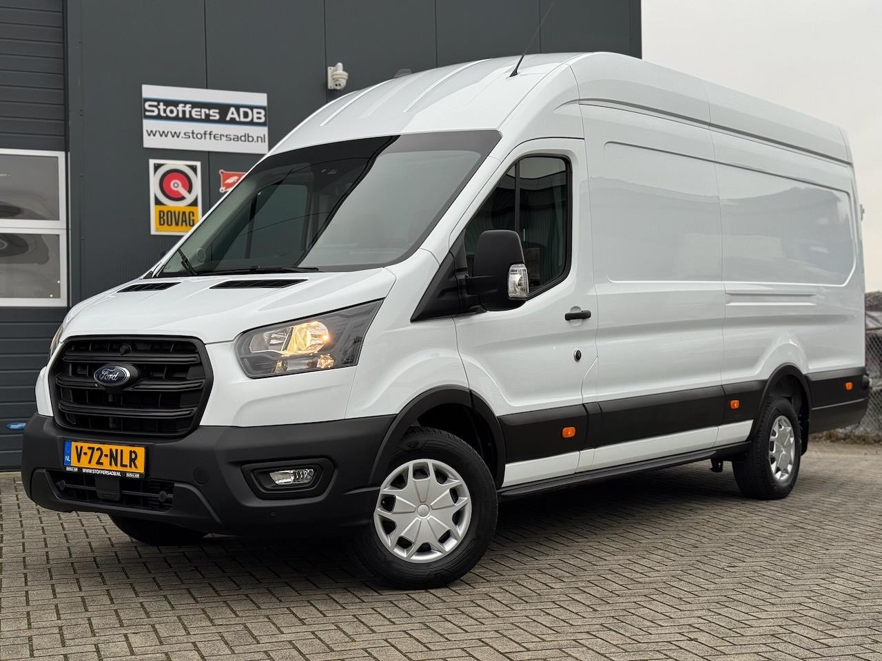 Ford Transit - 350 2.0 TDCI L4H3 Trend RWD | Garantie 2028 | Navi | Digitale spiegel | Express Line | Car - AutoWereld.nl