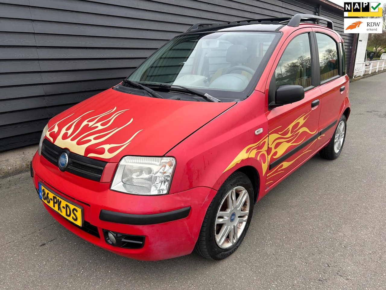 Fiat Panda - 1.2 Emotion Panoramadak Climate PDC Hill Holder - AutoWereld.nl