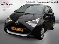 Toyota Aygo - 1.0 VVT-i x-play + Navigatie