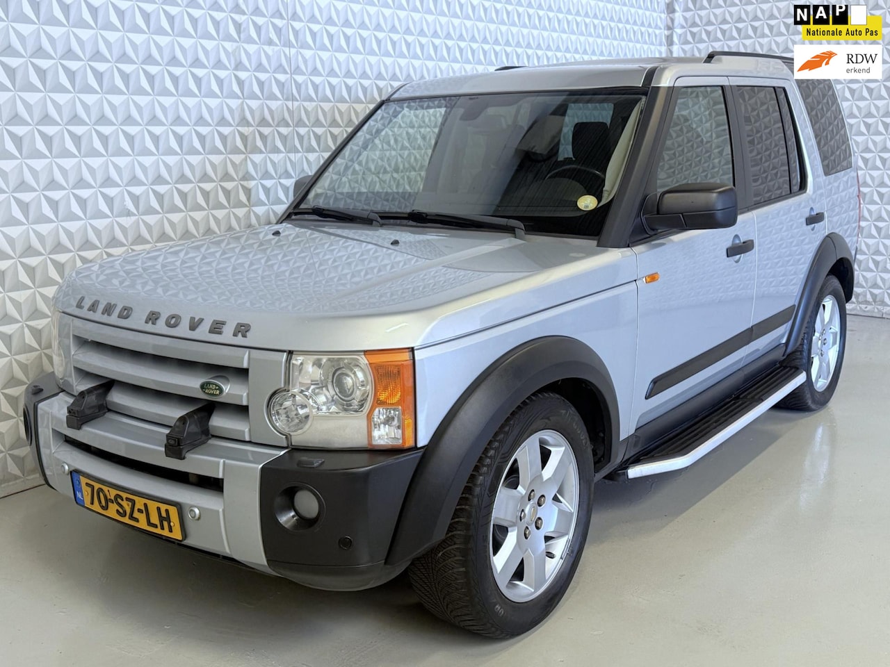 Land Rover Discovery - 2.7 TdV6 HSE - EXPORT / HANDEL (2006) - AutoWereld.nl