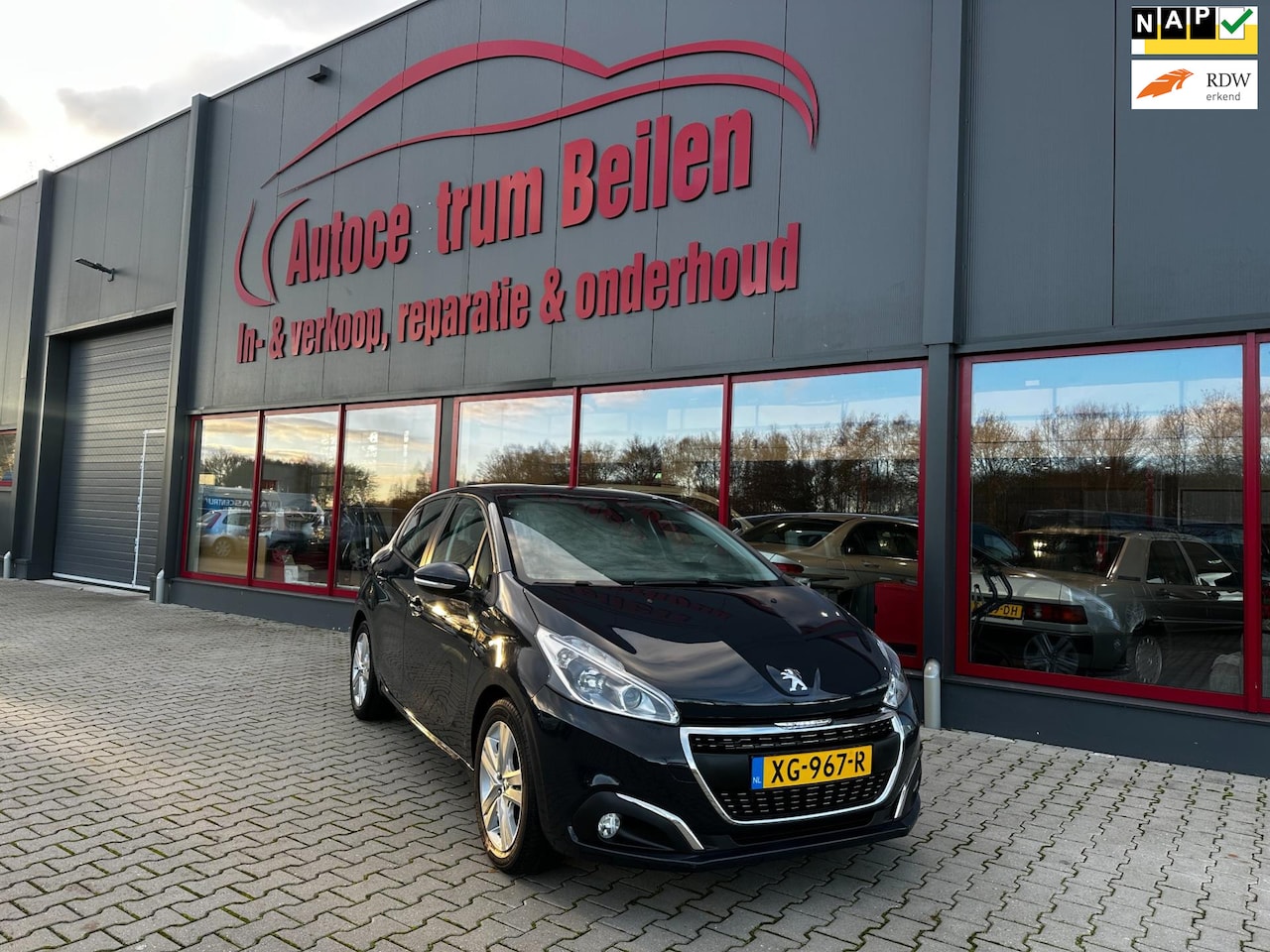Peugeot 208 - 1.2 PureTech Signature / Climate / Distr. riem / Navi / Cruise / - AutoWereld.nl