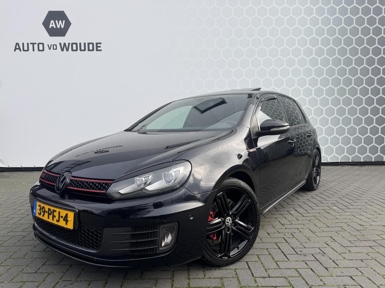 Volkswagen Golf - 2.0 GTI Stoelverwarming Schuifdak Keyless - AutoWereld.nl