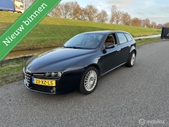 Alfa Romeo 159 Sportwagon - 2.4 JTD goed onderh 5 cilinder