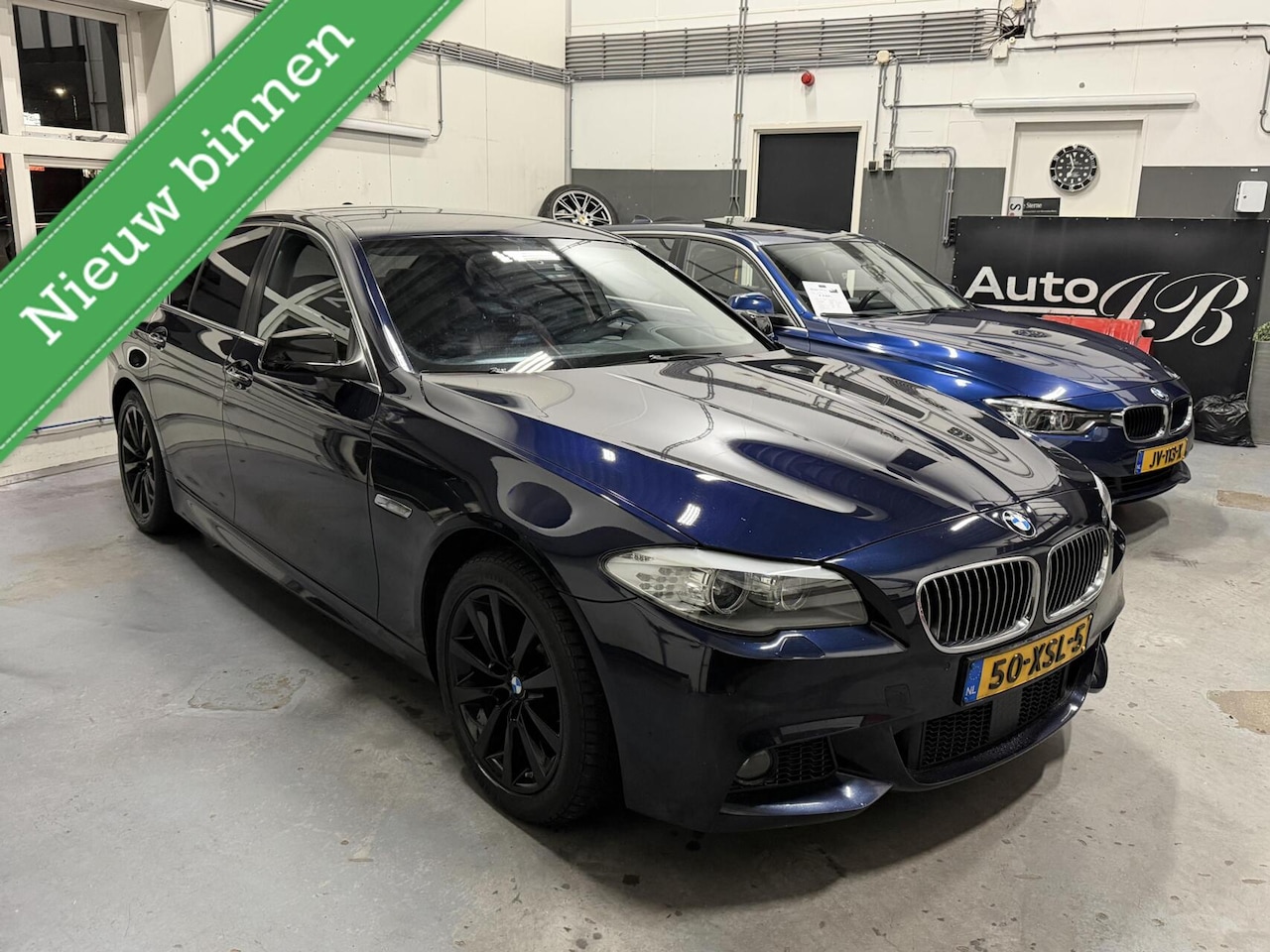 BMW 5-serie - 530i M-SPORT | XENON | H.U.D | A.C.C | NL-AUTO - AutoWereld.nl