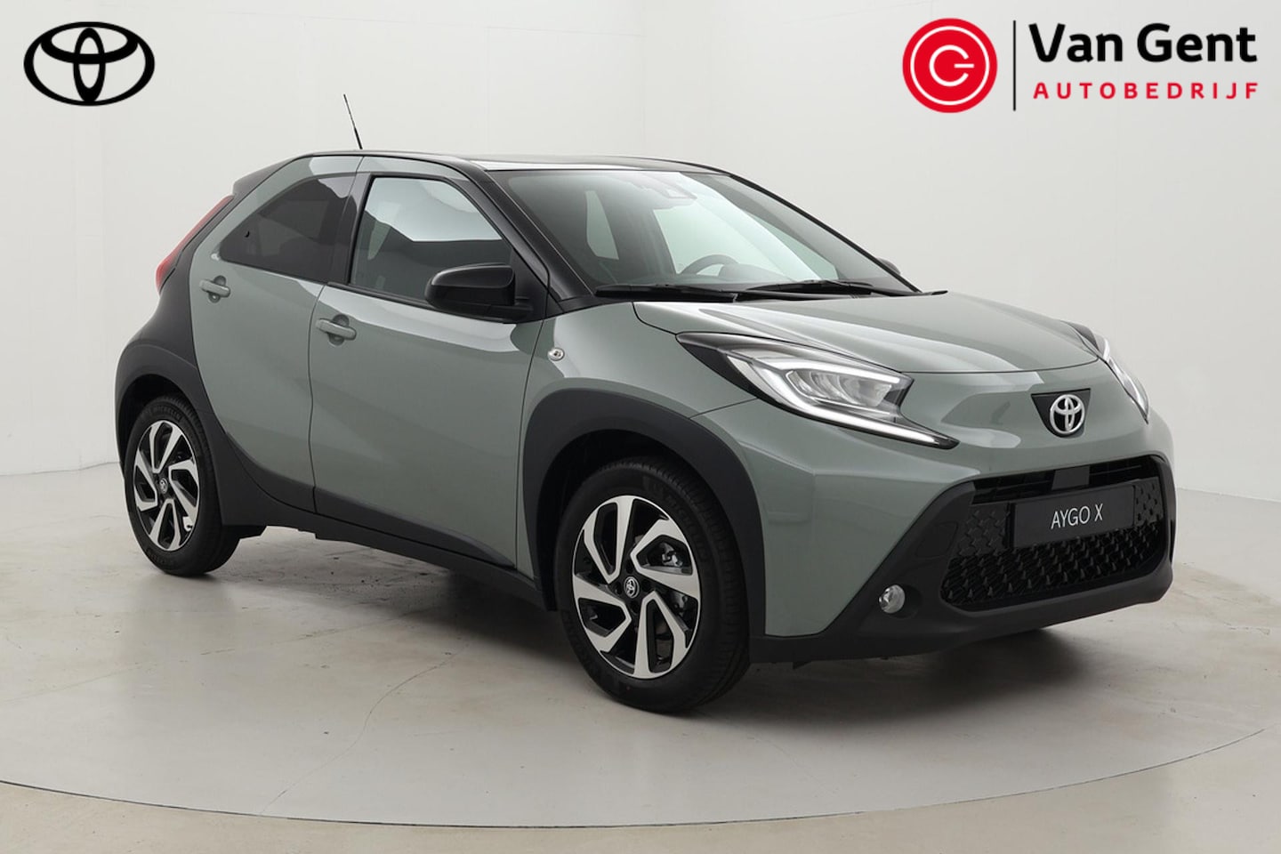 Toyota Aygo X - 1.0 VVT-i MT Pulse | Apple Carplay / Android Auto | Adaptive Cruise | LED | Clima | Camera - AutoWereld.nl