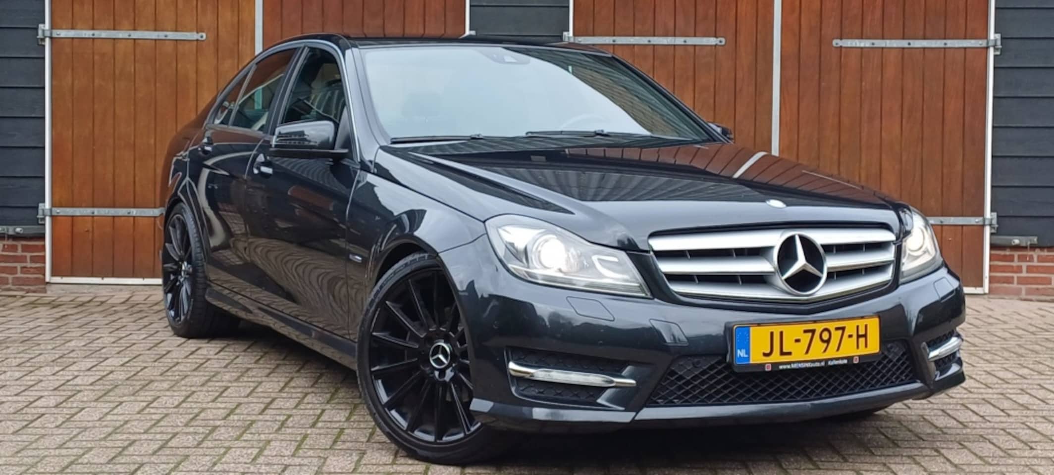 Mercedes-Benz C-klasse - 180 Avantgarde 180 Avantgarde, AMG pakket, Bluetooth, Automaat, Stoelverwarming - AutoWereld.nl