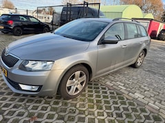 Skoda Octavia Combi - 1.4 TSI Greentech Ambition