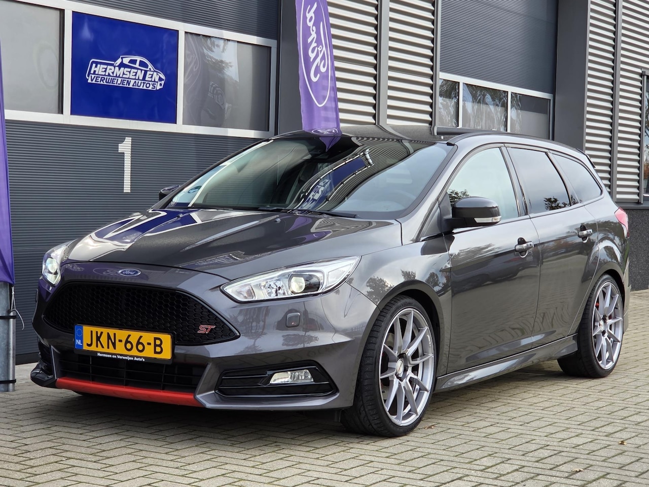 Ford Focus - 1.5 ecoboost 150PK ST ombouw! Nieuwe distributie! - AutoWereld.nl