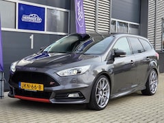 Ford Focus - 1.5 ecoboost 150PK ST ombouw Nieuwe distributie