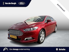 Ford Mondeo - 4-deurs 1.5 Titanium 160pk ECOboost automaat Trekhaak - schuif-kanteldak - unieke auto