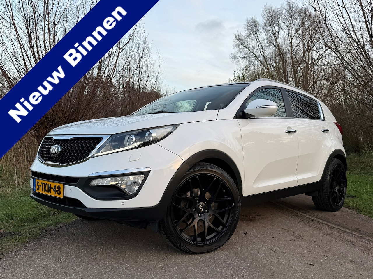 Kia Sportage - 1.6 GDI ExecutiveLine | 1e Eigenaar | Panoramadak | Leder | 20" Velgen | Key-Less | Camera - AutoWereld.nl