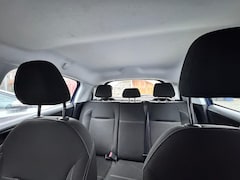 Peugeot 208 - 1.2 PureTech Allure Here’s a beautiful, detailed car description for your Peugeot 208 (September 2017, Blue, B