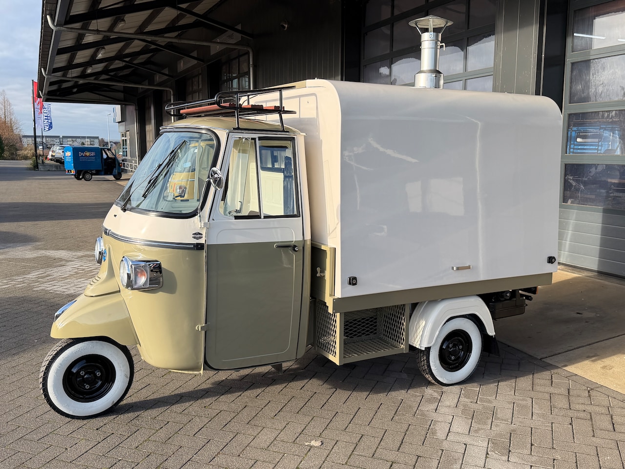 Piaggio Ape - Boscarrelli classic fly pizza - AutoWereld.nl