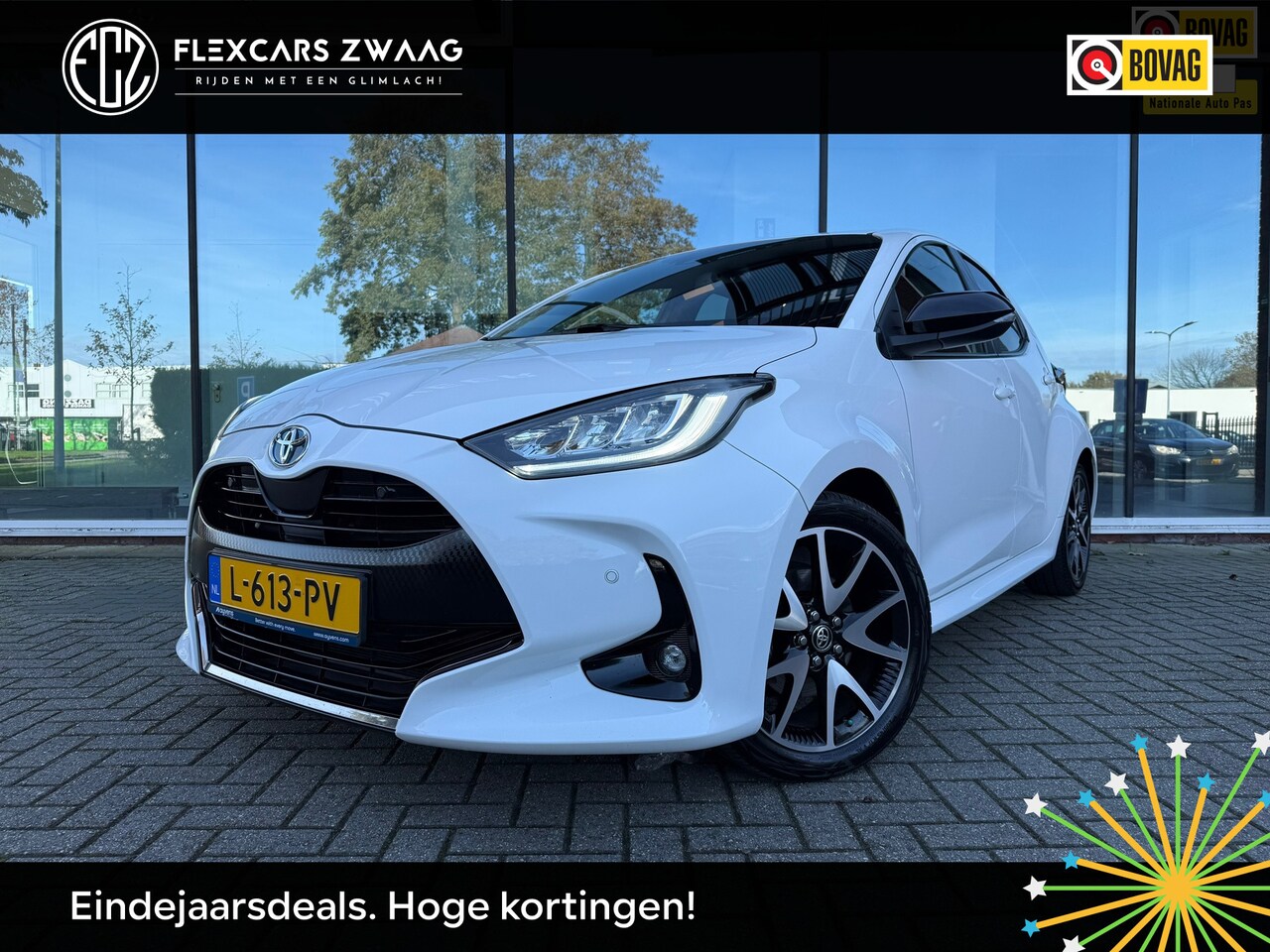 Toyota Yaris - 1.5 Hybrid Executive - Automaat - Navi - Climate - Winterpakket - Camera - Org.NL - AutoWereld.nl
