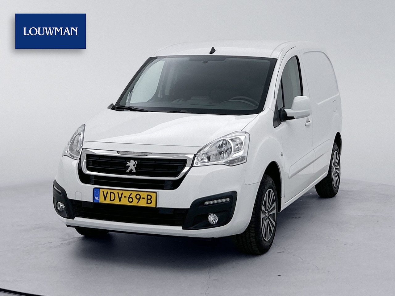 Peugeot e-Partner - L1 Premium Snel laden Navigatie Parkeersensoren Cruise Control - AutoWereld.nl