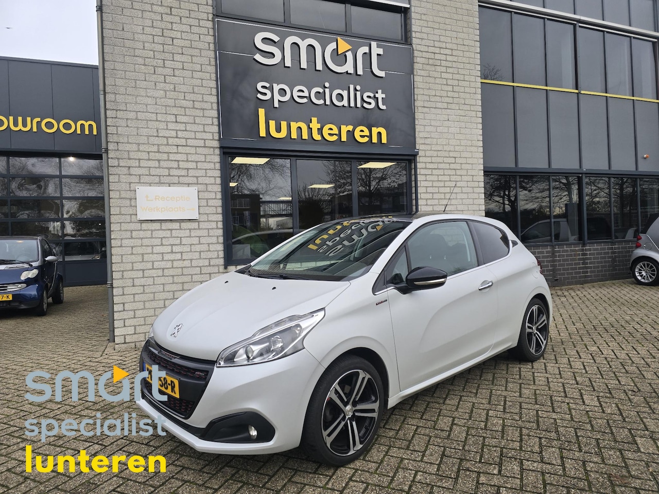 Peugeot 208 - 1.2 PureTech Allure 1.2 PureTech Allure - AutoWereld.nl