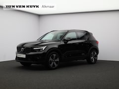 Volvo XC40 - T4 Plug-in hybrid Ultimate Dark / Pan. dak / Trekhaak / Stoel+stuurverwarming / Harman Kar