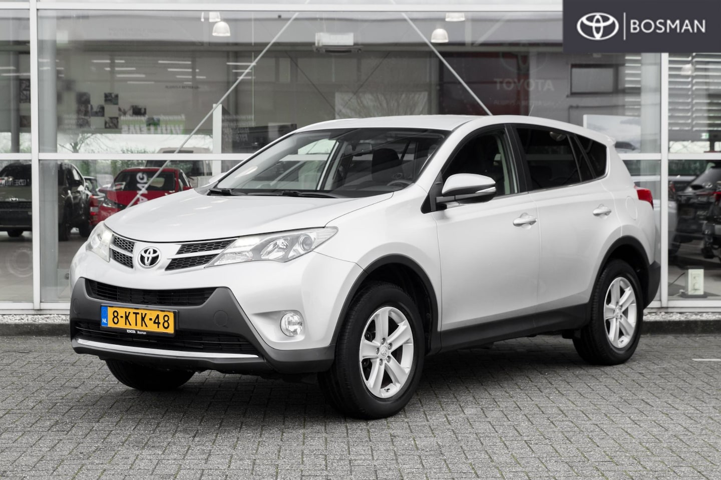 Toyota RAV4 - 2.0 Dynamic 4WD 2.0 Dynamic 4WD - AutoWereld.nl